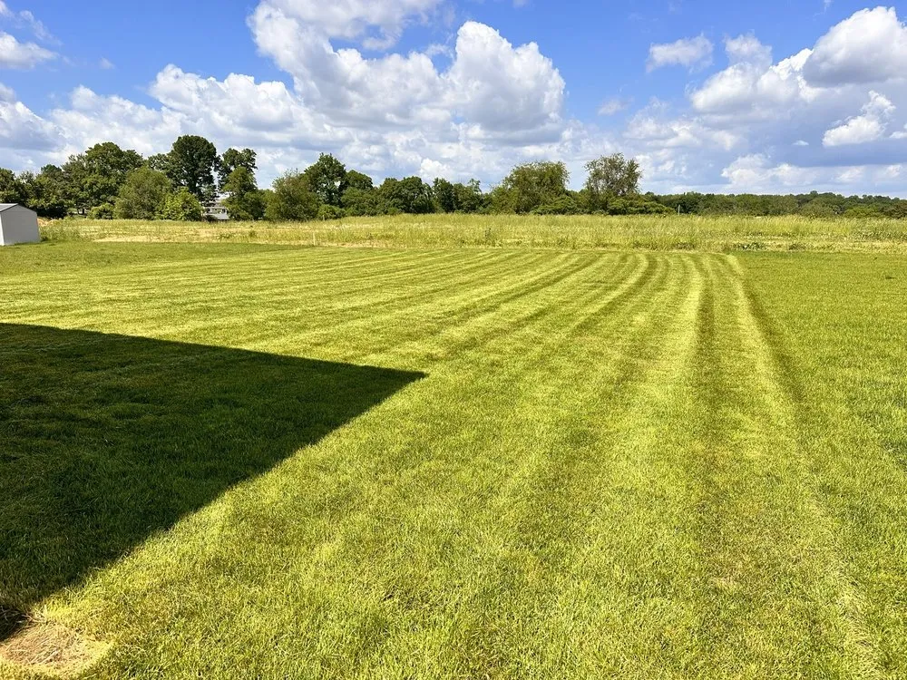 Expert lawn mowing service in Camp Hill, PA - Ballpark Lawns