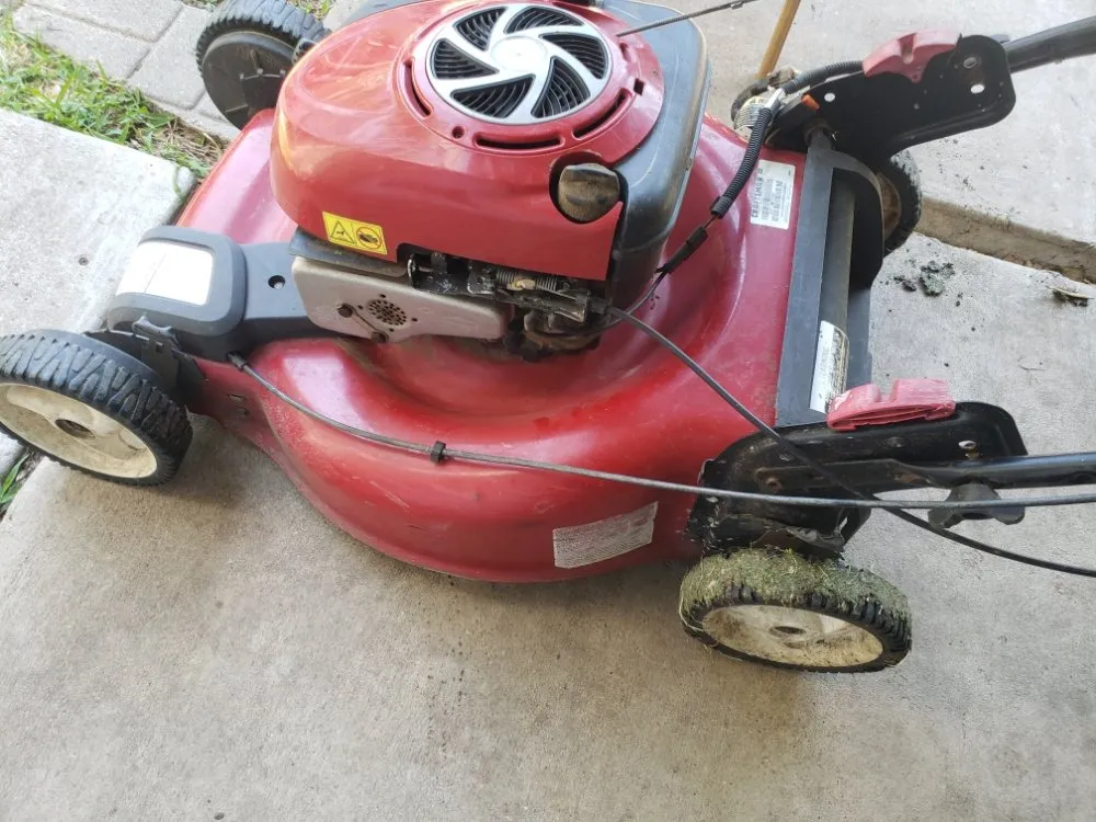 Affordable yard maintenance for beautiful yards across Garland, TX - Balthazar Success