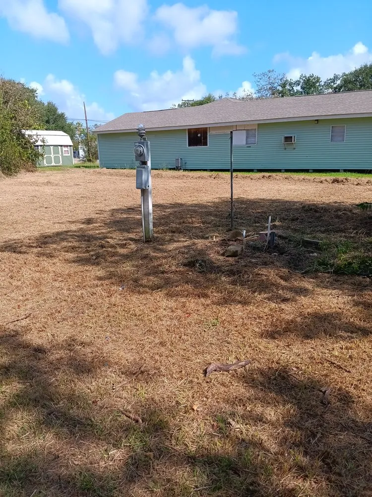 Custom yard cleanup service in Victoria, TX - Bam Lawncare