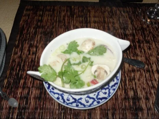 Custom yard cleanup service experts serving Whippany, NJ - Bamboo Bob