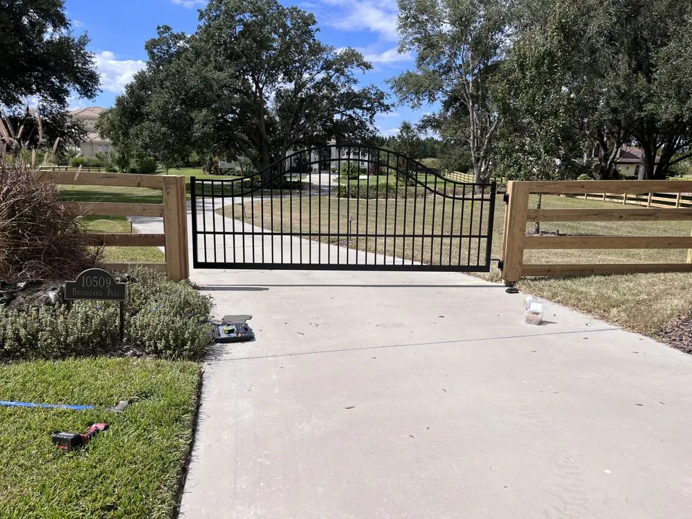 Local residential landscaping for year-round maintenance in Brandon, FL by BamCo Fence