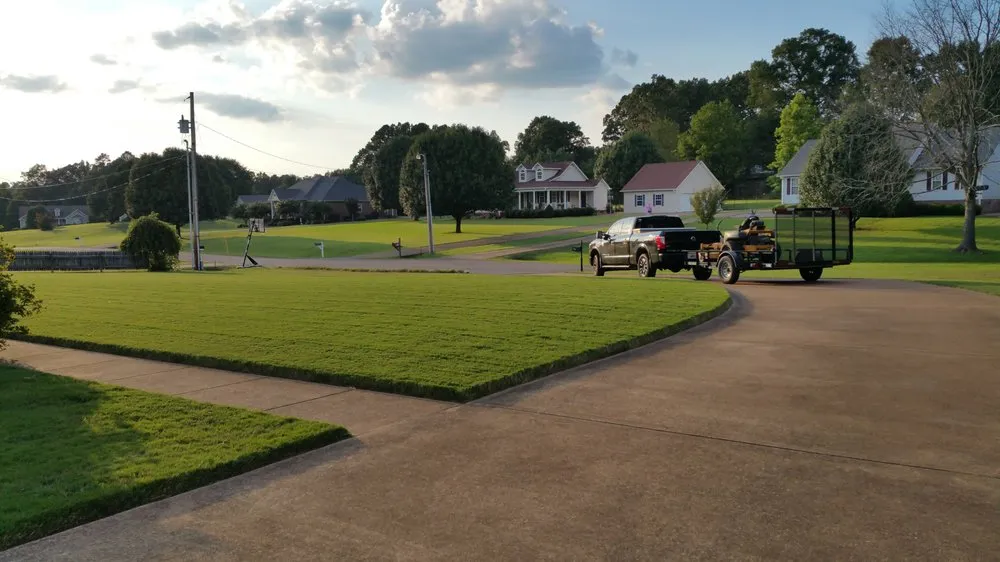 Affordable outdoor landscaping for residential properties in Lafayette, LA by BAMS Lawn Service