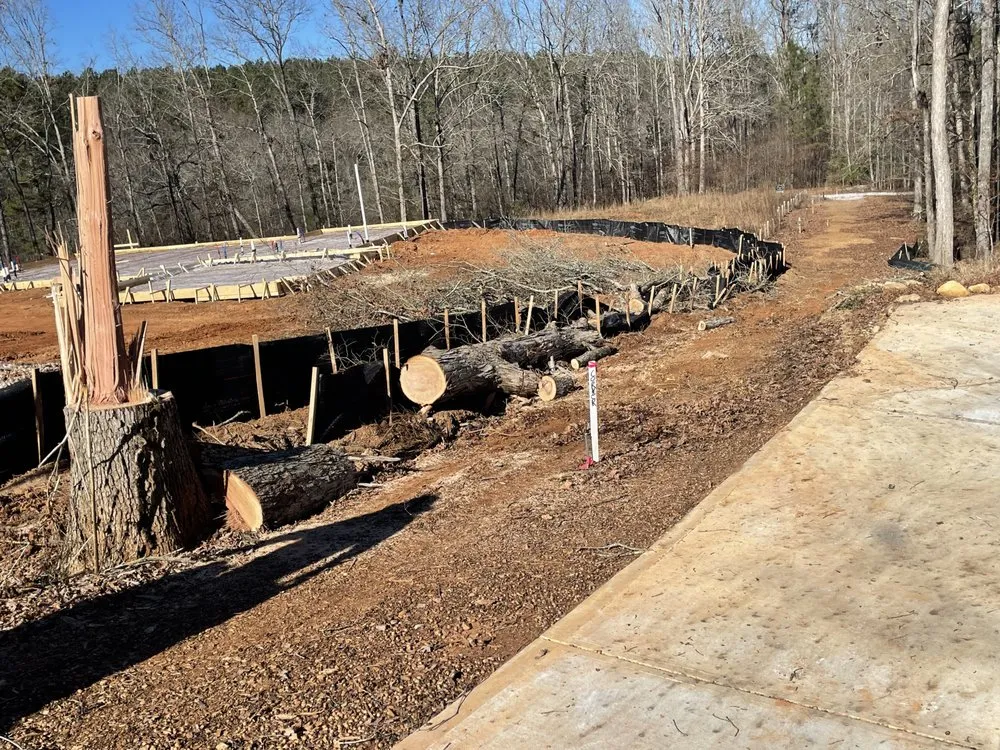 Trusted landscaping services in Jefferson, GA - Bam’s Tree Service