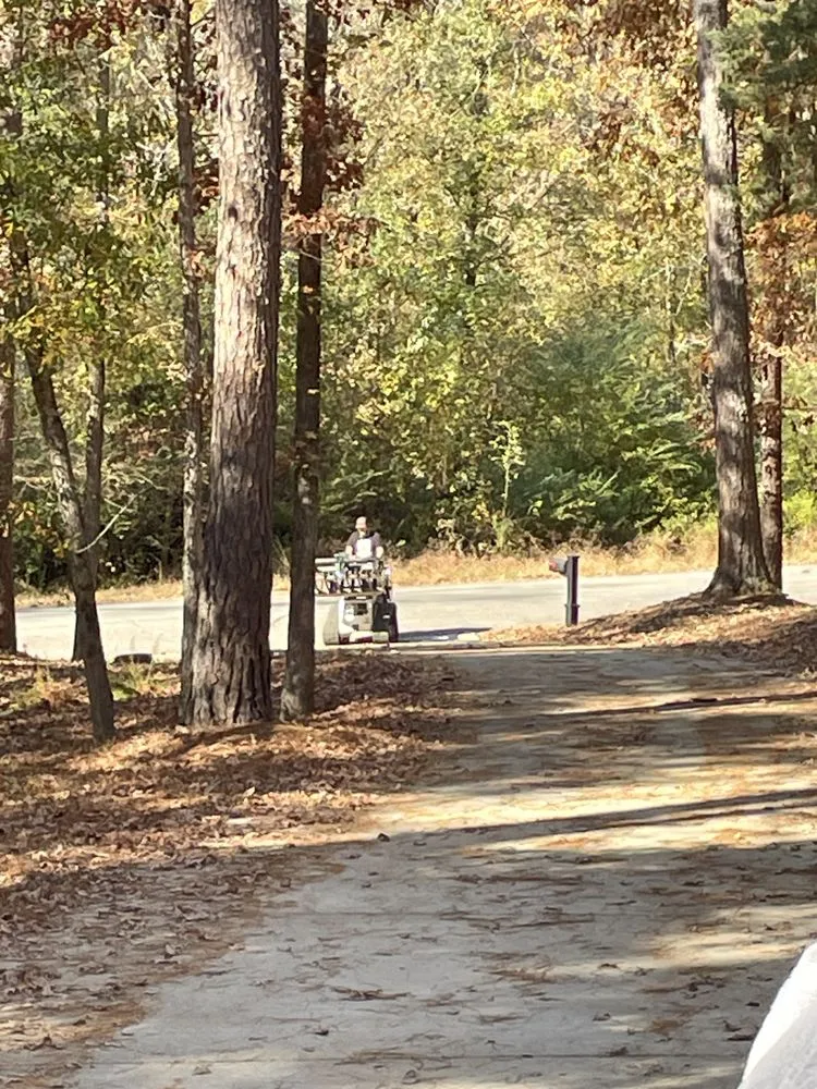 Top-rated garden landscaping in Jefferson, GA - Bam’s Tree Service