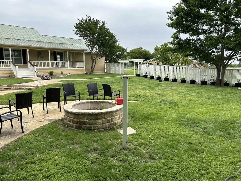 Professional outdoor landscaping in Murphy, TX by Banda’s Lawn Care