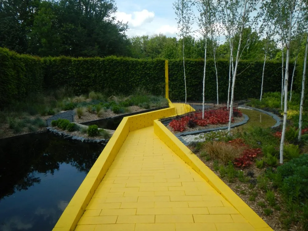 Expert lawn mowing service in Seattle, WA - Bandekar Landscapes