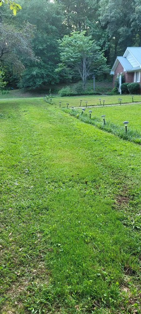 Top-rated lawn mowing service in Anniston, AL by Bandits Lawn care