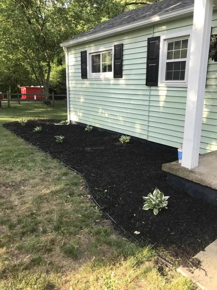 Top-rated outdoor landscaping in Toledo, OH by Bang Bro’s Lawn Care
