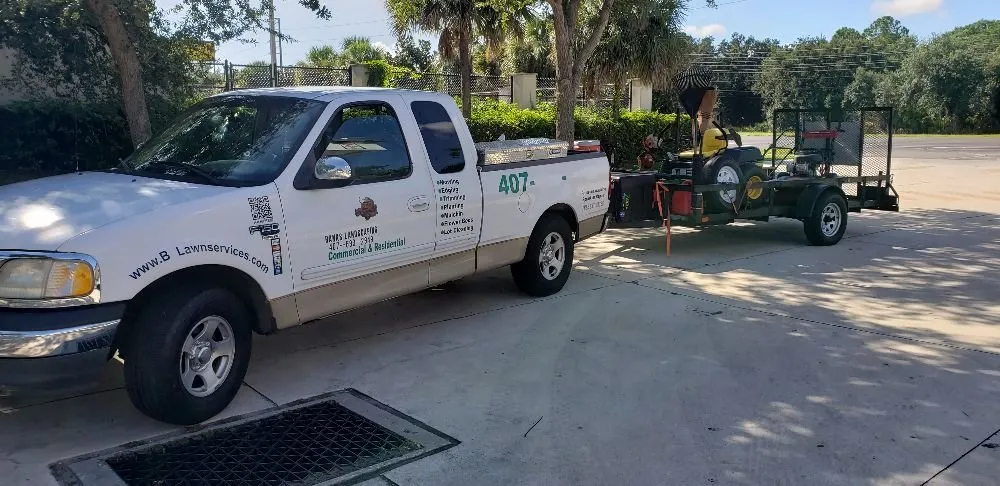 Custom lawn mowing service experts serving Orlando, FL - Banks landscaping and pool cleaning