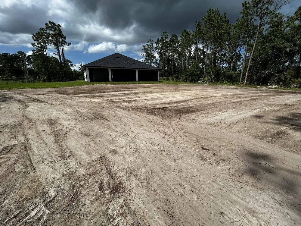 Reliable yard maintenance experts serving Maitland, FL - Banks Ridge Landscaping