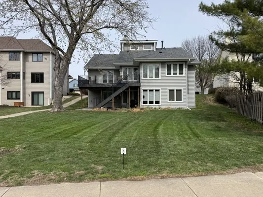 Banta's Quality Lawn Care Logo