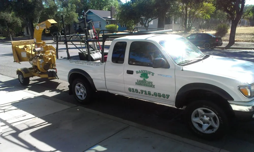 Local yard maintenance in San Diego, CA by Banyan's Landscaping Maintenance