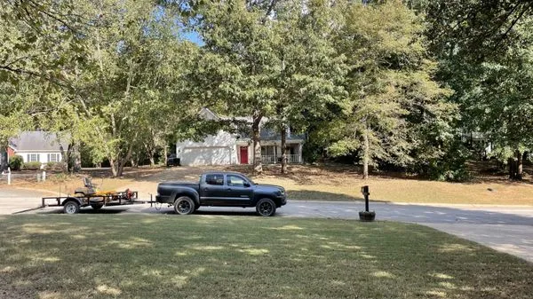 Bappe’s Lawn Enforcement Logo