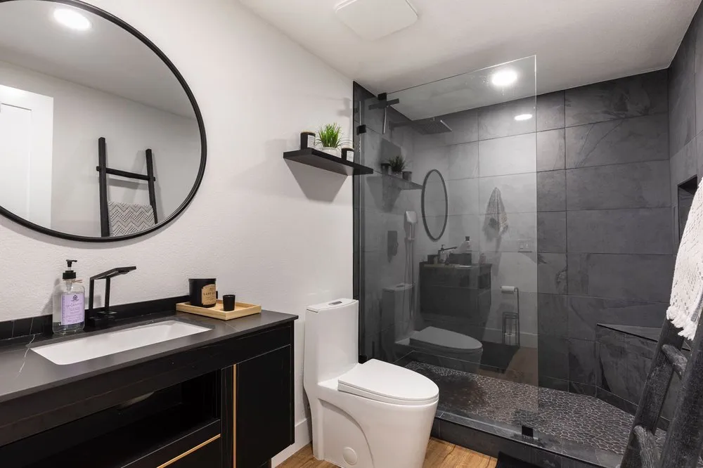 Trusted lawn care service in Laguna Hills, CA by Baraca Remodeling