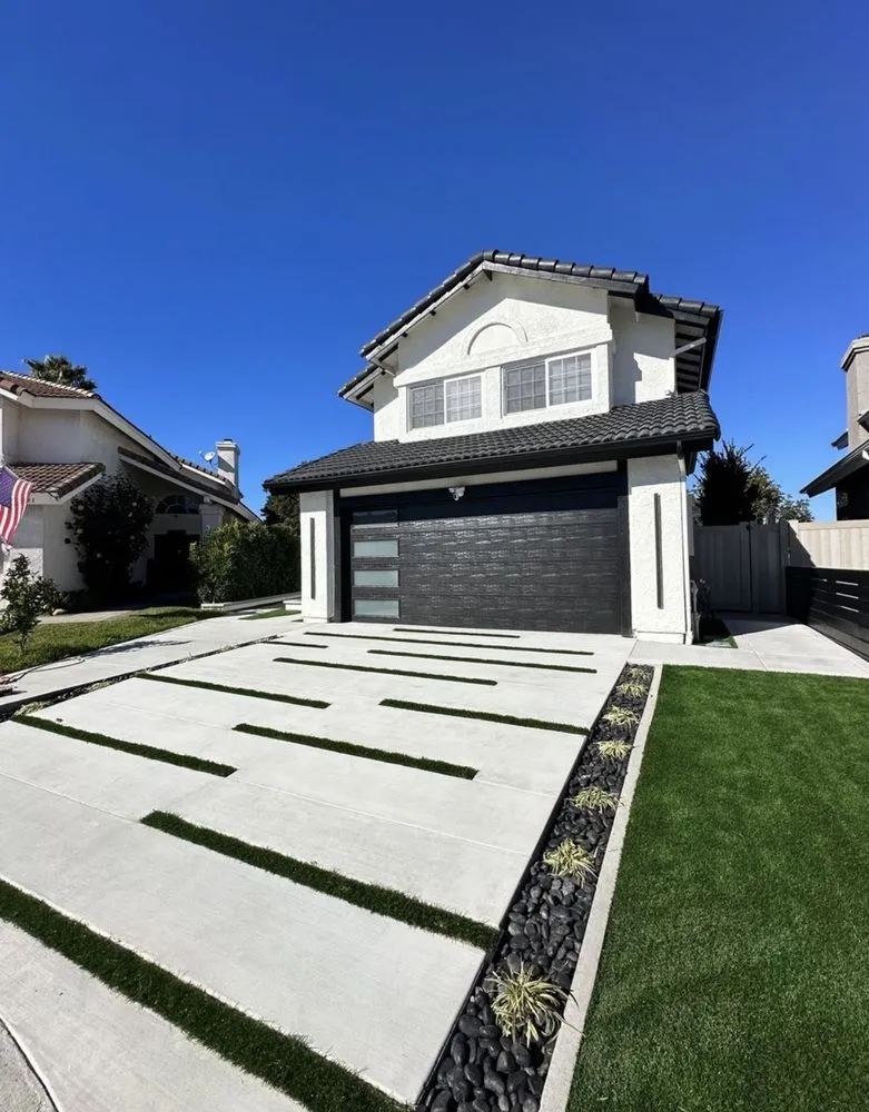 Reliable landscaping services in Laguna Hills, CA by Baraca Remodeling