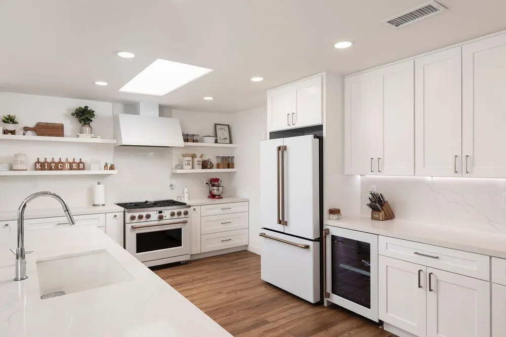 Affordable garden landscaping in Laguna Hills, CA by Baraca Remodeling