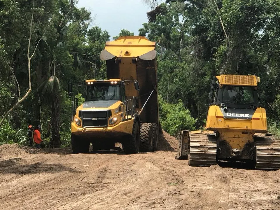 Affordable garden landscaping for homes in Lake Placid, FL by BaRaR Contracting