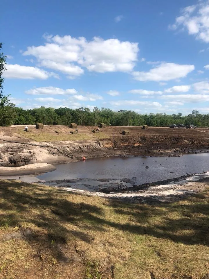 Local outdoor landscaping in Lake Placid, FL by BaRaR Contracting