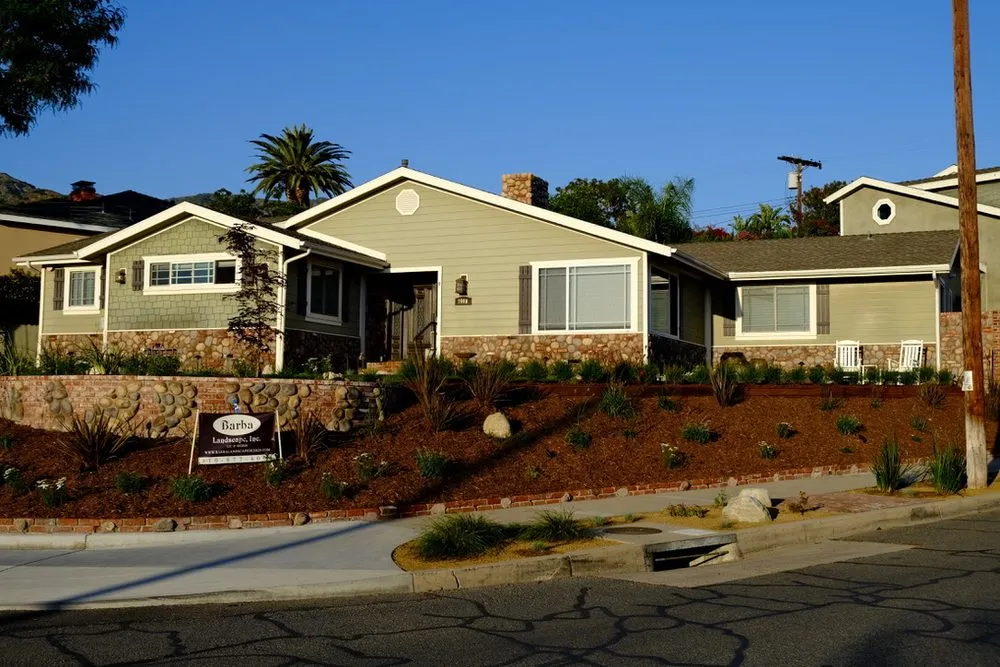 Custom lawn care service near you across Santa Monica, CA - Barba Landscape