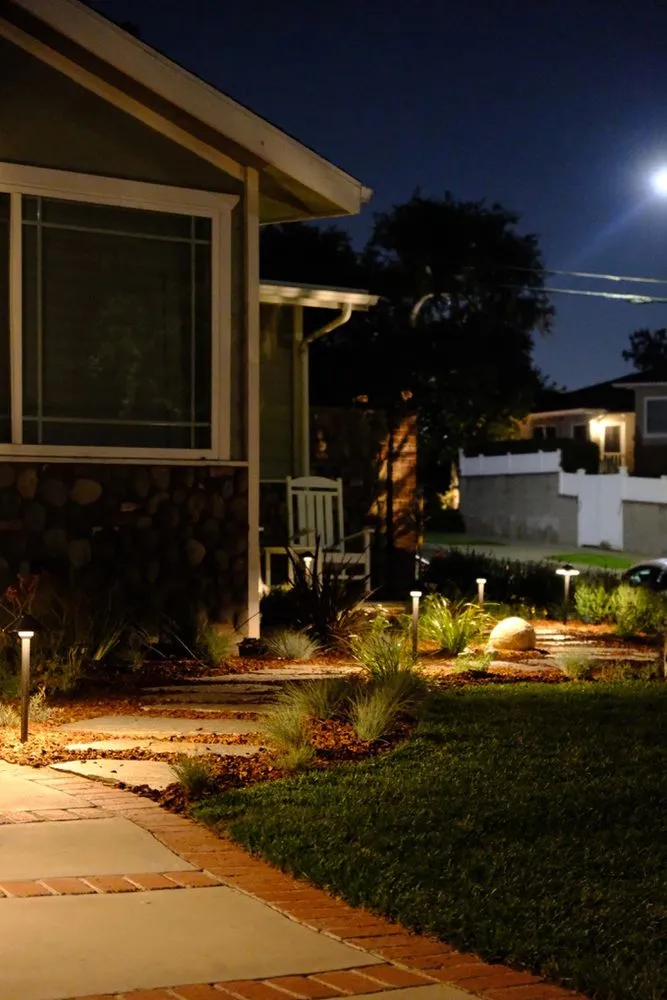 Professional lawn mowing service in Santa Monica, CA by Barba Landscape