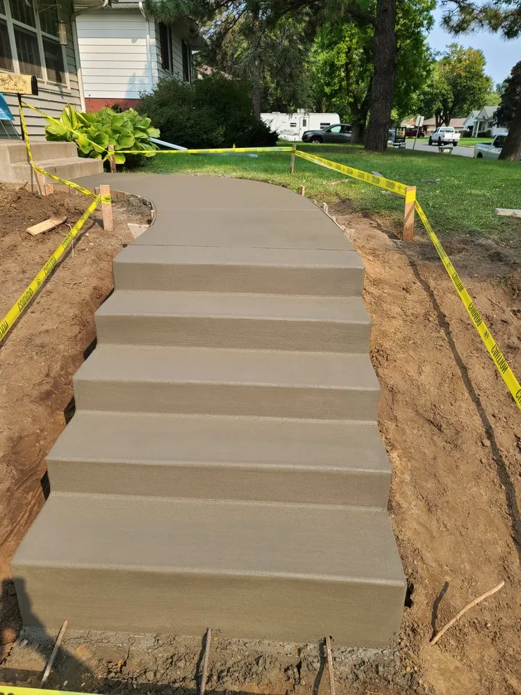 Custom lawn care service near you in Colorado Springs, CO by Barbarian Concrete