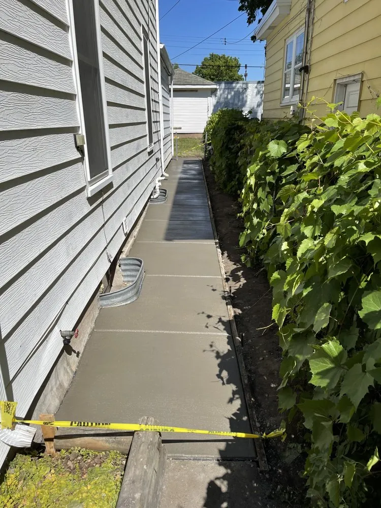 Trusted yard maintenance in Colorado Springs, CO - Barbarian Concrete