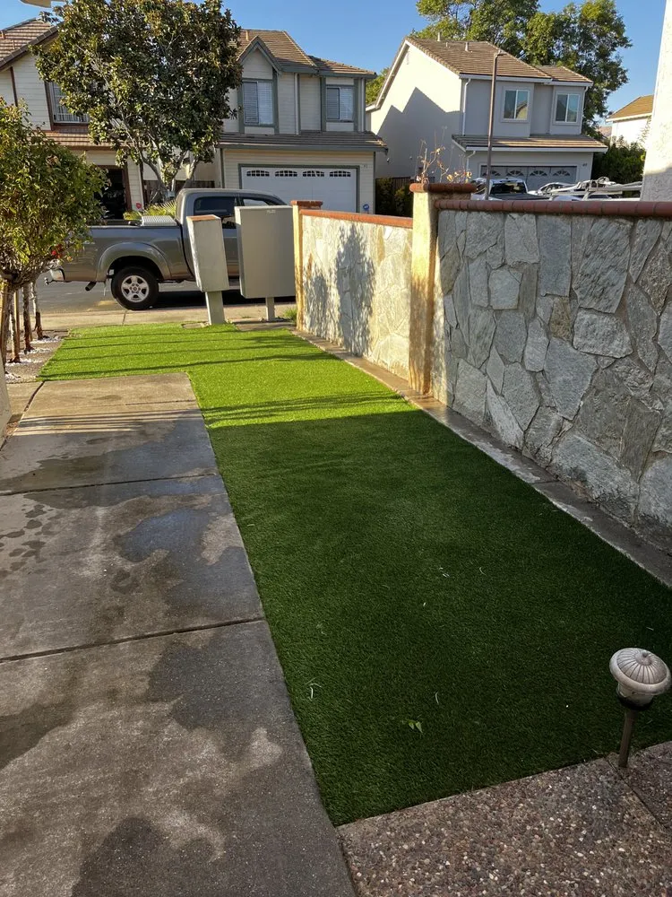 Local lawn care service for year-round maintenance across Morgan Hill, CA - Barchuk Landscape
