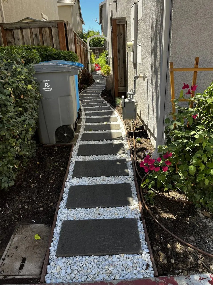 Professional yard cleanup service in Morgan Hill, CA - Barchuk Landscape