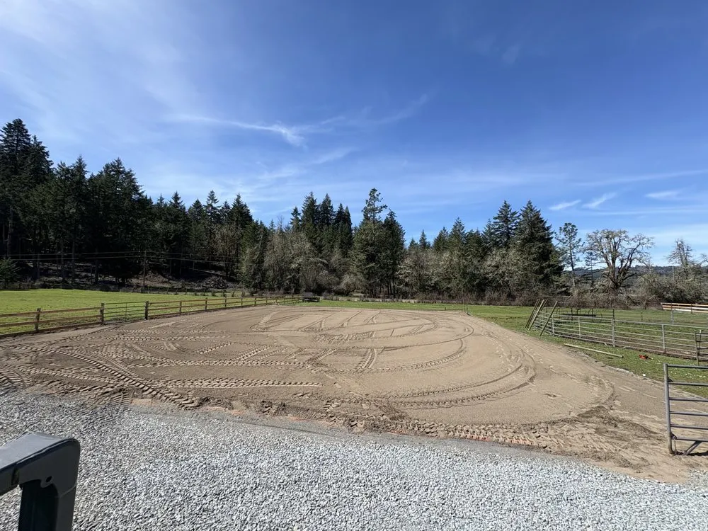 Custom yard maintenance in Eugene, OR by Barckley & Co