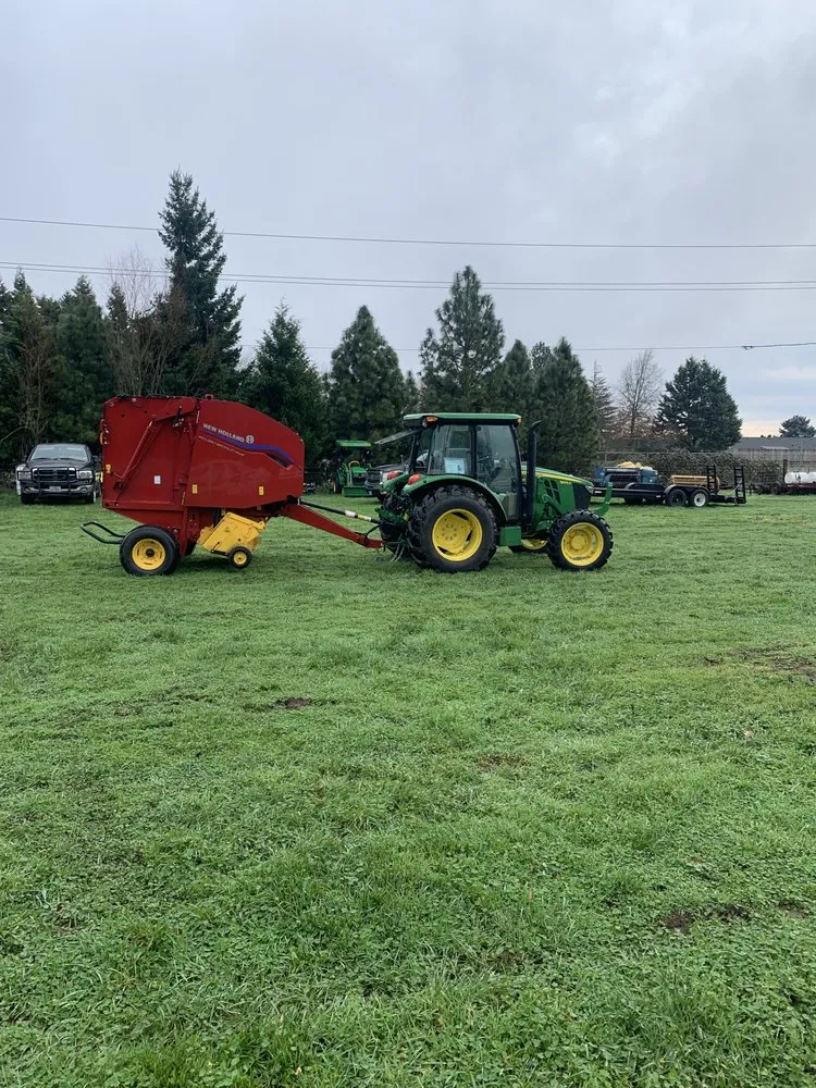 Professional lawn mowing service for beautiful yards across Eugene, OR - Barckley & Co