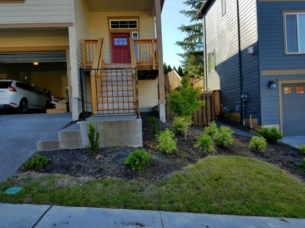 Custom landscape design in Portland, OR - Barclay's Gardens and More