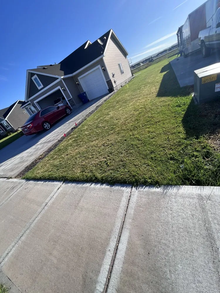 Local landscaping services experts serving Idaho Falls, ID - Bare Root Landscape