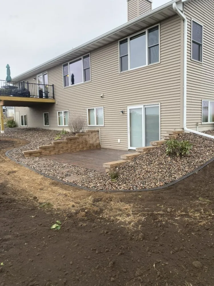 Top-rated garden landscaping in Caledonia, MN by Barefoot Fencing and Landscaping