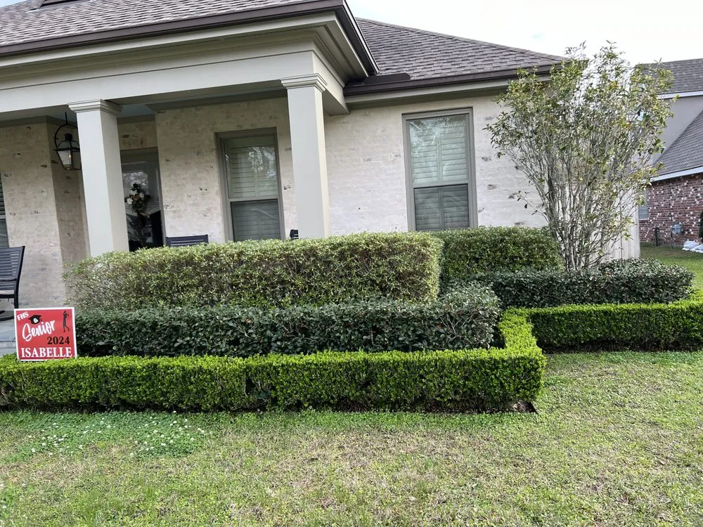 Reliable residential landscaping for homes across Ponchatoula, LA - Barefoot Gardeners