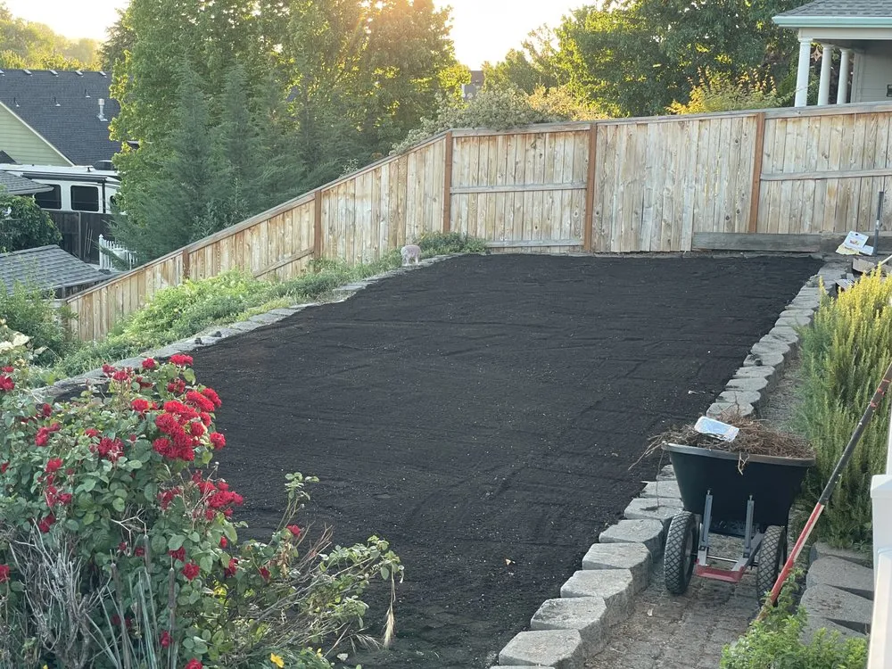 Top-rated residential landscaping in Medford, OR by Barefoot Gardens Lawn Care