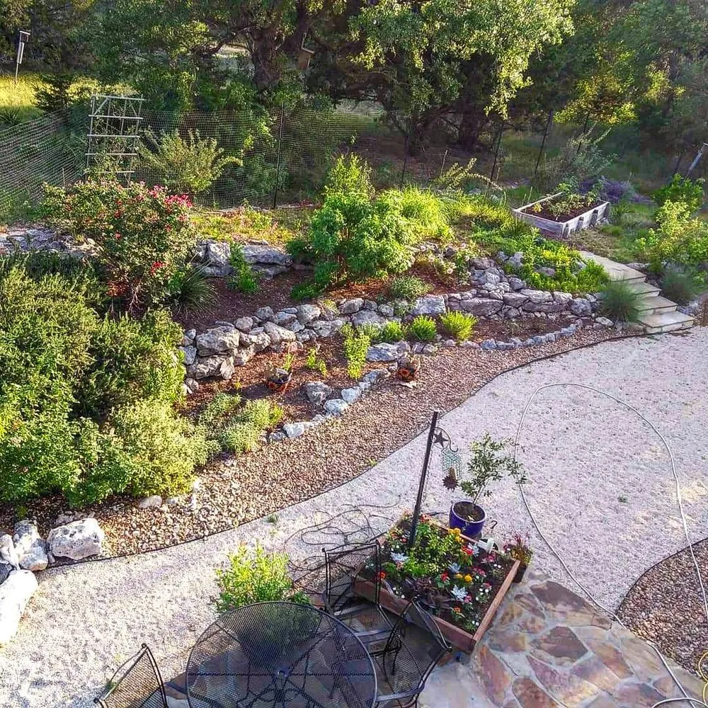 Affordable yard maintenance experts serving San Antonio, TX - Barefoot Genius Landscape