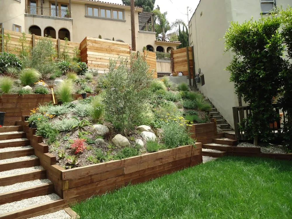 Local residential landscaping in Los Angeles, CA - Barefoot Landscape