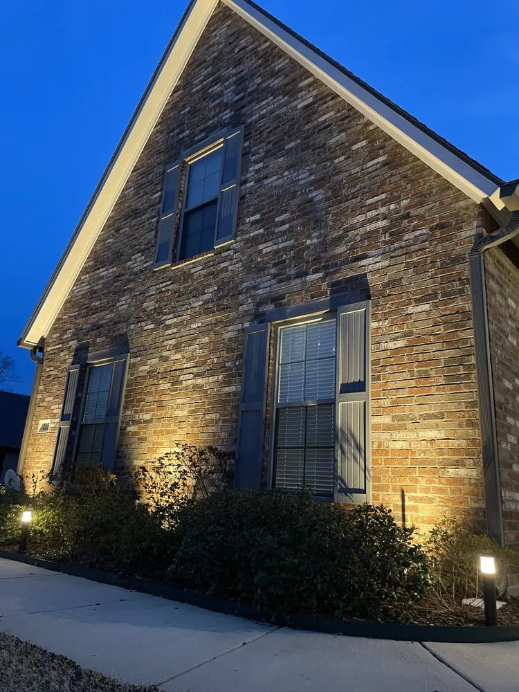 Trusted landscape installation with custom design in Shreveport, LA by Barefoot Lawns & Lights