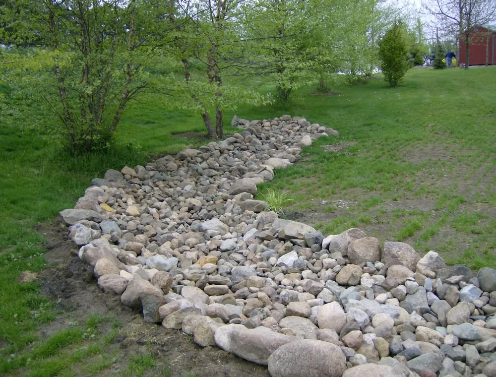 Trusted residential landscaping for beautiful yards across North Liberty, IA - Barefoot Living Spaces