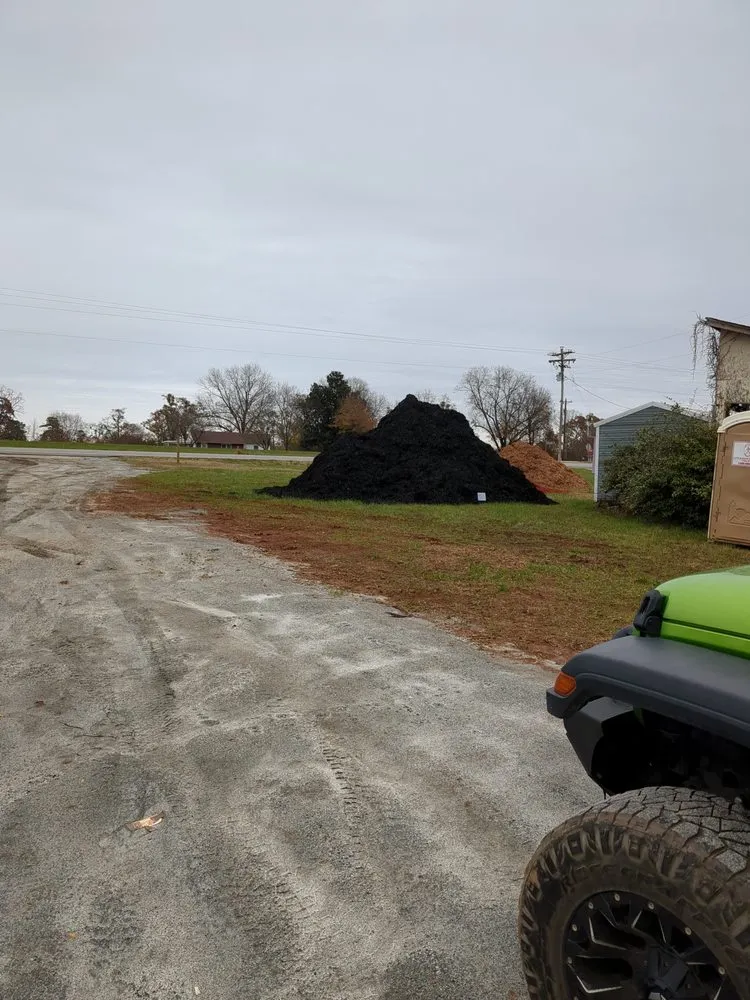 Local landscape design for homes in Seneca, SC by Barefoot Outdoor Products