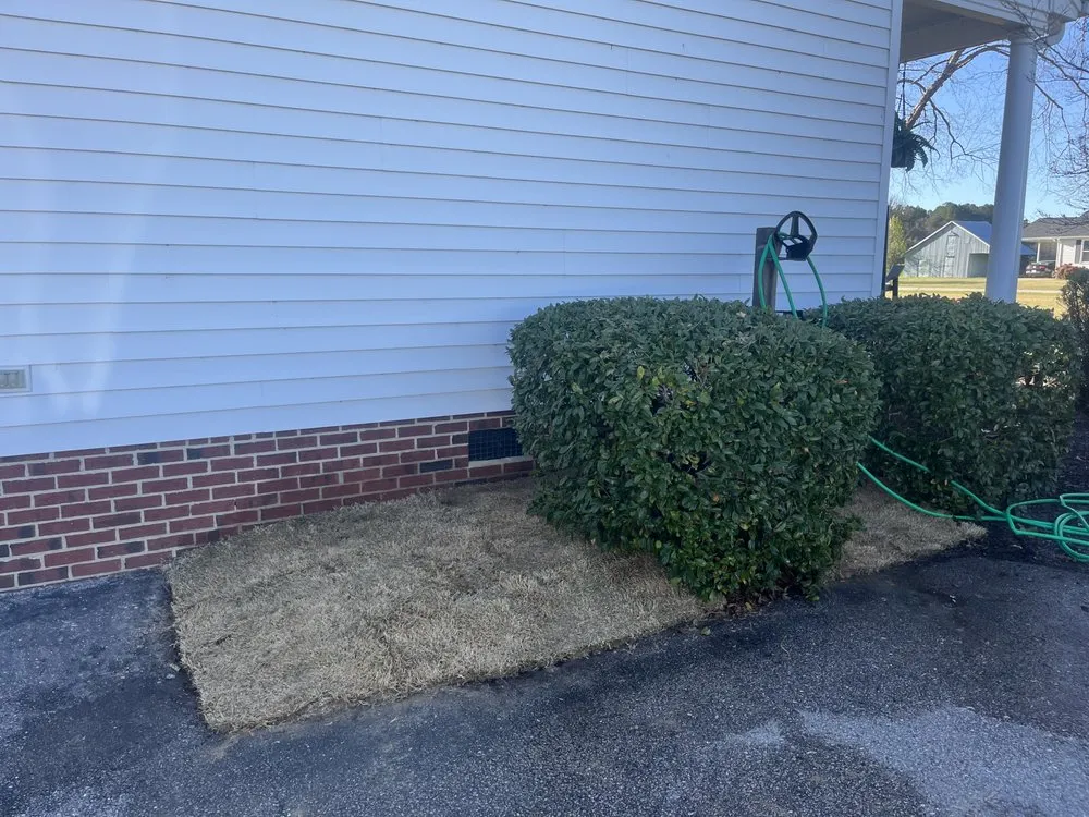 Professional garden landscaping near you in Lucama, NC by Barfield’s Landscaping