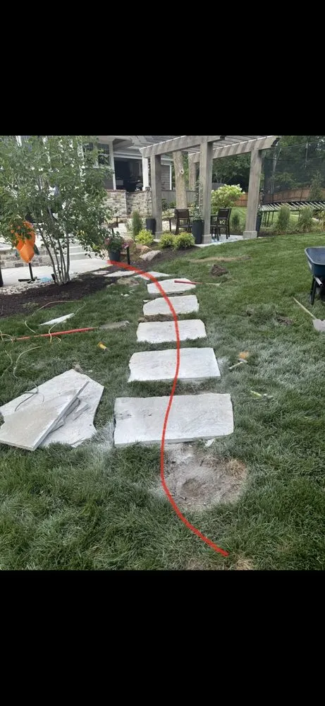 Local garden landscaping in Kansas City, KS by Barillas Landscape