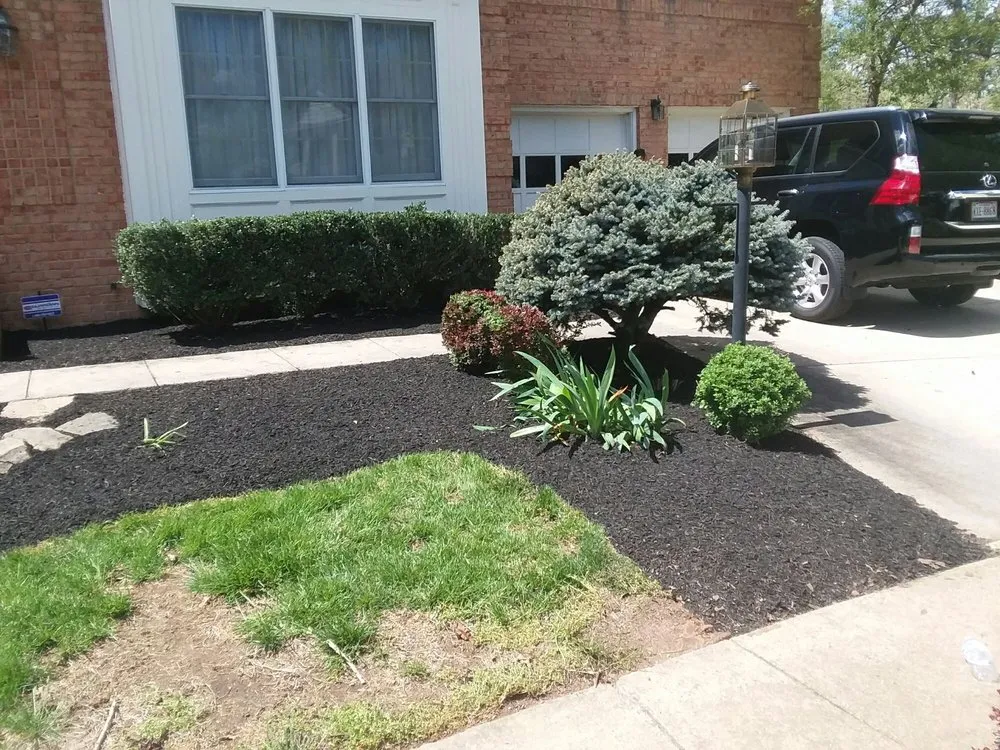Professional outdoor landscaping experts serving Herndon, VA - Barillas Landscaping