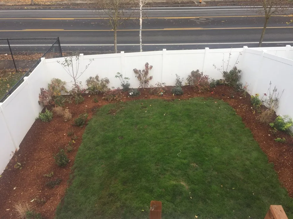Local landscape installation in Vancouver, WA by Barkdusters