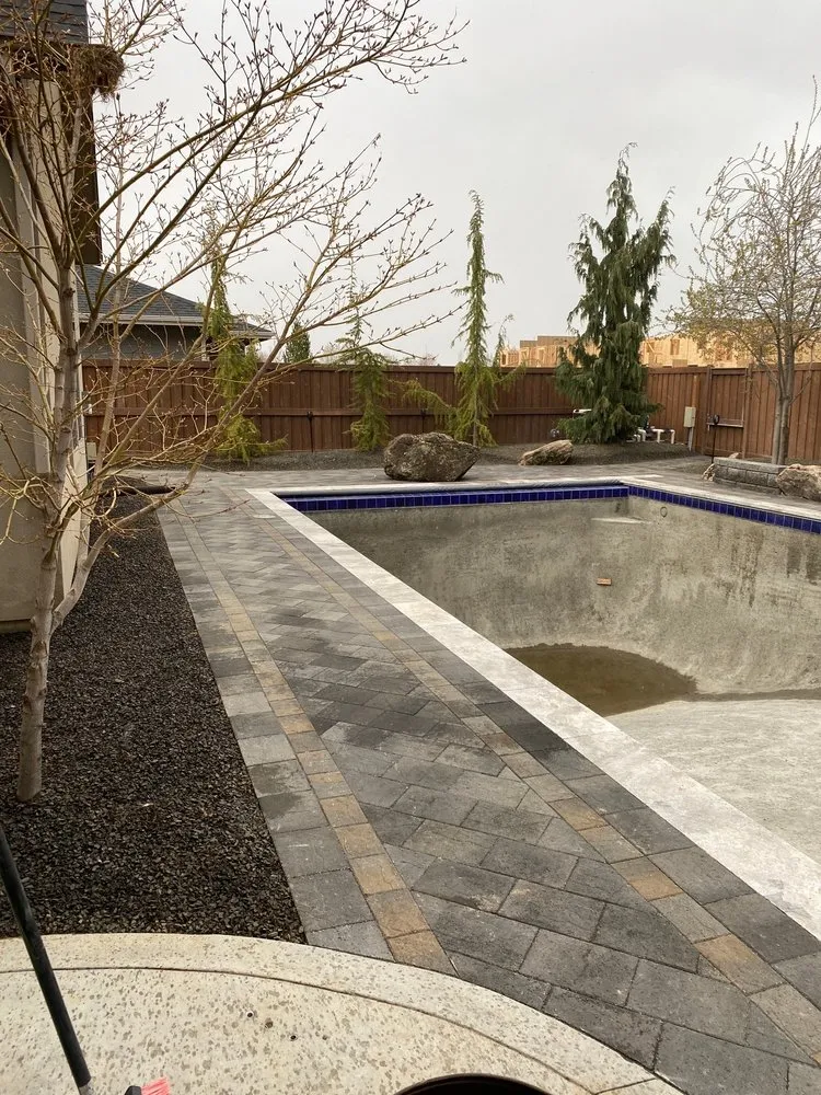 Reliable lawn care service in Kuna, ID - Barker Landscape