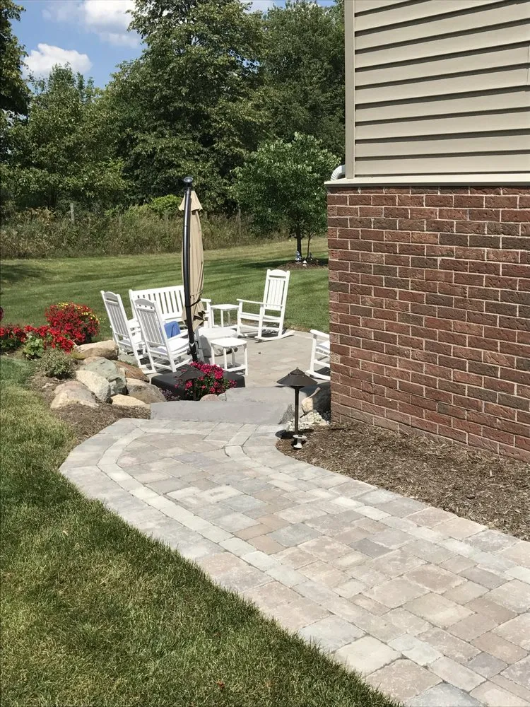 Top-rated garden landscaping experts serving Davison, MI - Barkman Landscaping