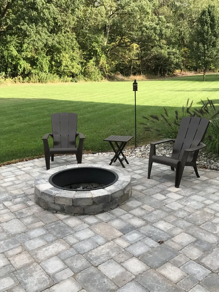 Expert garden landscaping in Davison, MI by Barkman Landscaping