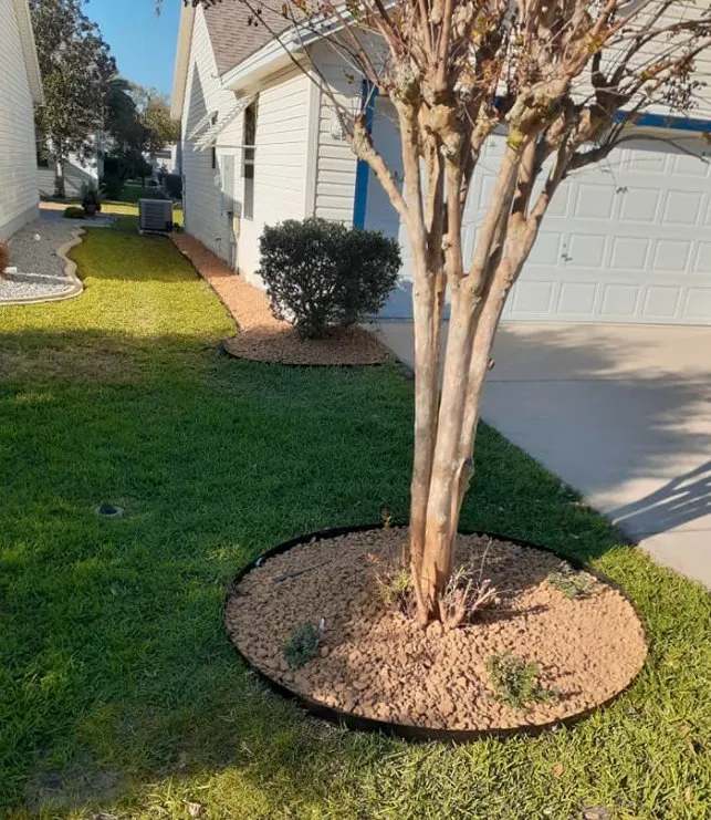 Custom yard maintenance in Summerfield, FL - Barnards lawn service