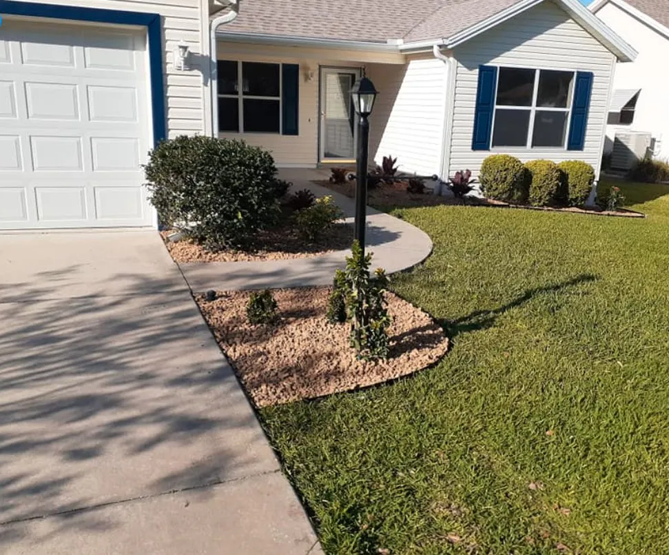 Local residential landscaping for residential properties in Summerfield, FL by Barnards lawn service