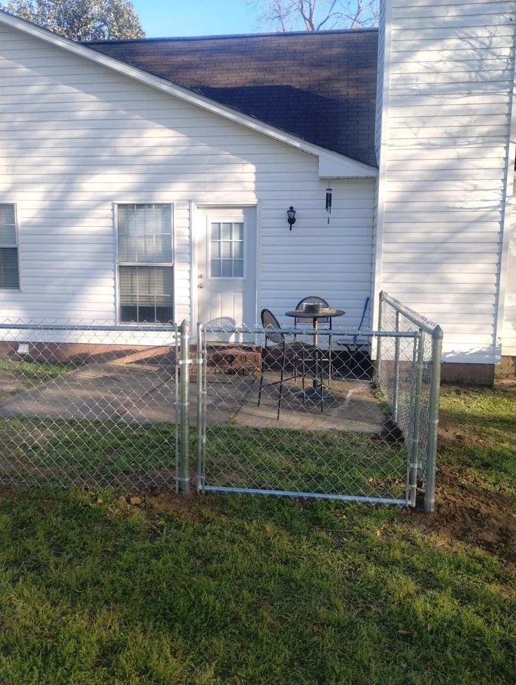 Top-rated landscaping services experts serving Graceville, FL - Barnes Family Fencing